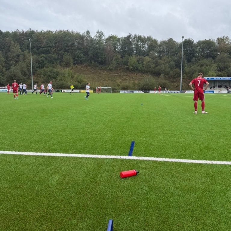 Jubel über das Tor zum 4:2